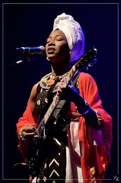 NIK_990057-ps Fatoumata Diawara 31-01-2019 (Zz) (p).jpg